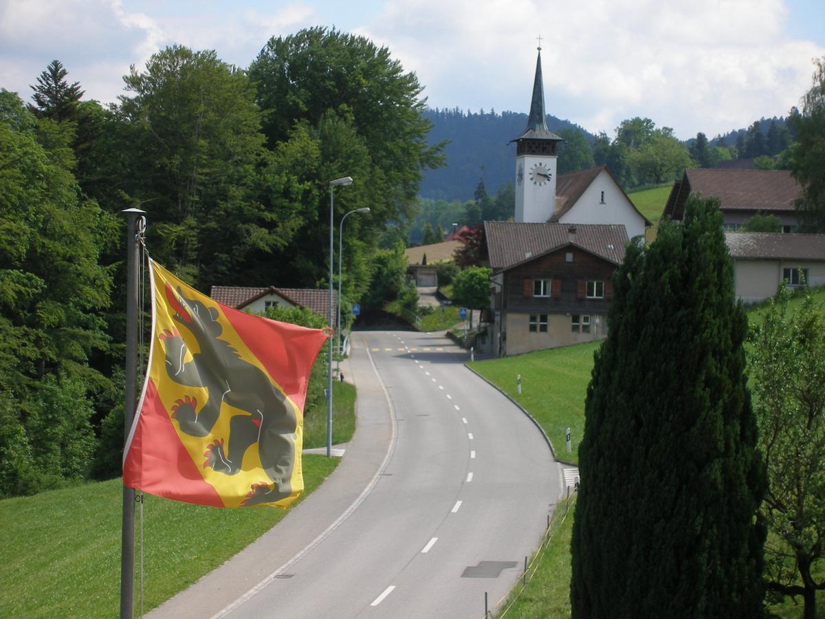 Gasthof Roessli Wyssachen Exterior photo